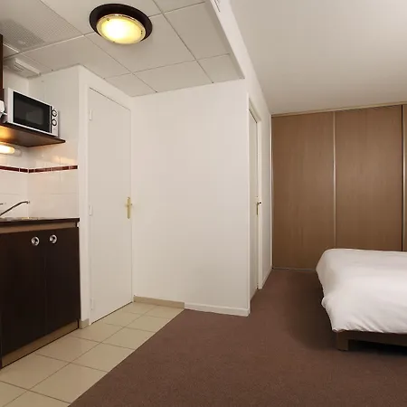 Aparthotel Appart'city Confort Centre 3*