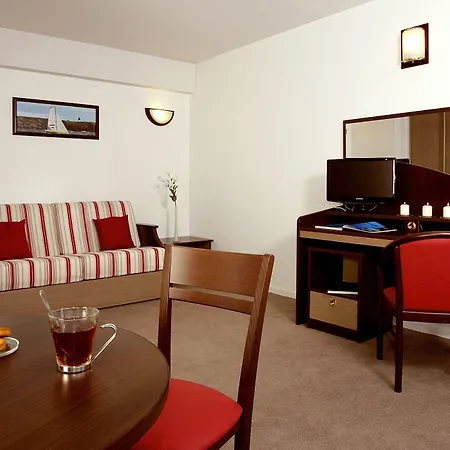 Appart'city Confort Centre Aparthotel Pau