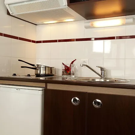 Aparthotel Appart'city Confort Centre 3*