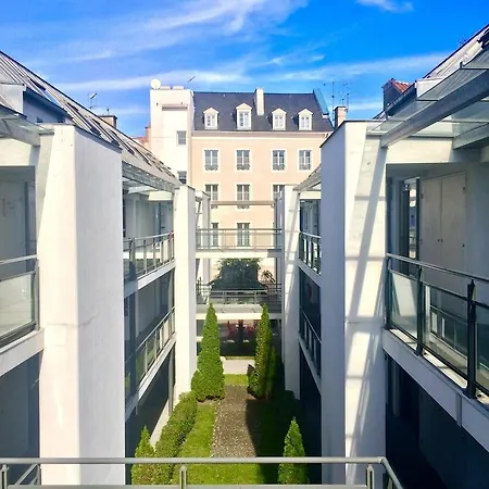 Appart'city Confort Centre 3*