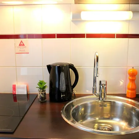 Appart'city Confort Centre 3*