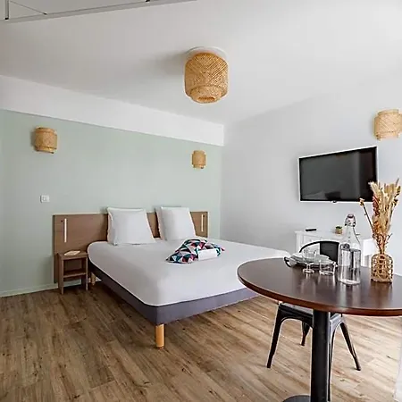 Ξενοδοχείο με διαμερίσματα Appart'city Confort Centre 3*