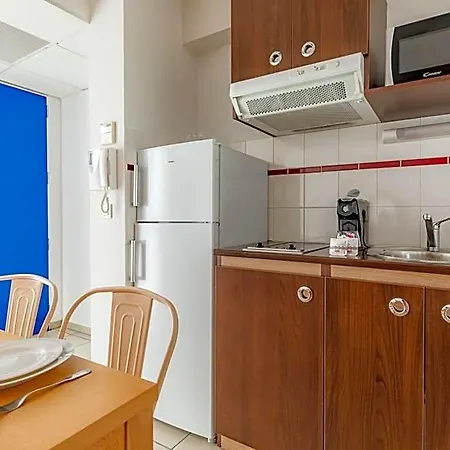 Ξενοδοχείο με διαμερίσματα Appart'city Confort Centre 3*
