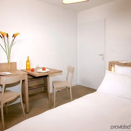 Appart'city Confort Centre 3*