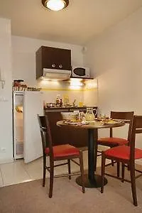 Appart'city Confort Centre 3*