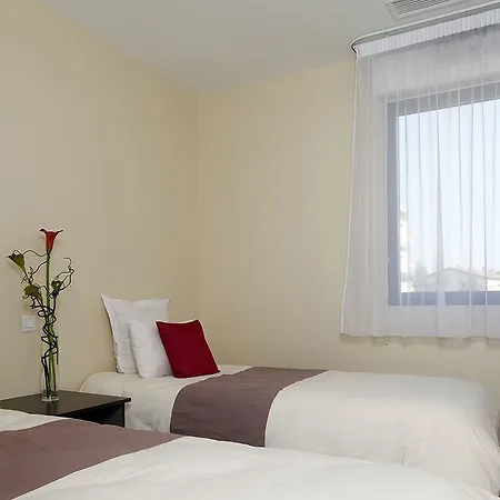 Apartmanhotel Appart'city Confort Centre 3*
