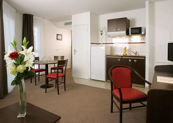 Appart'city Confort Centre 3*