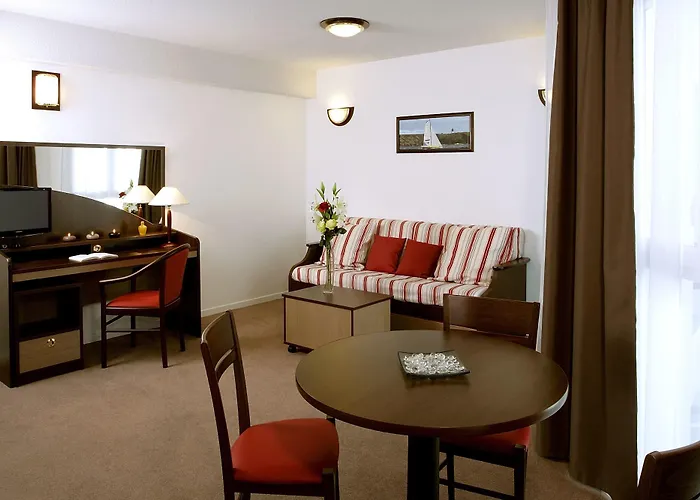 Aparthotel Appart'city Confort Centre 3*