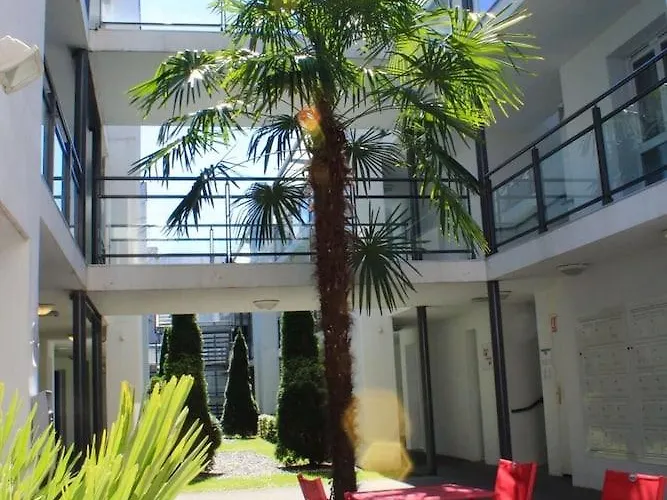 Appart'city Confort Centre 3* Pau