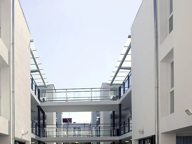 Appart'city Confort Centre 3*