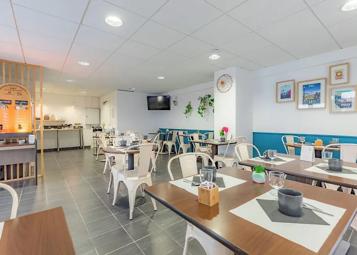 Appart'city Confort Centre 3* Pau