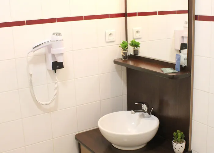 Appart'city Confort Centre 3* Pau