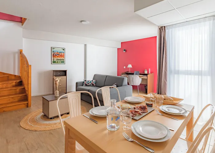 Appart'city Confort Centre Aparthotel Pau